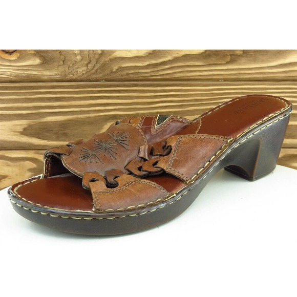 Eastland Sz 10 M Brown Slide Leather Women‎ Sandals 1207 - Picture 1 of 8